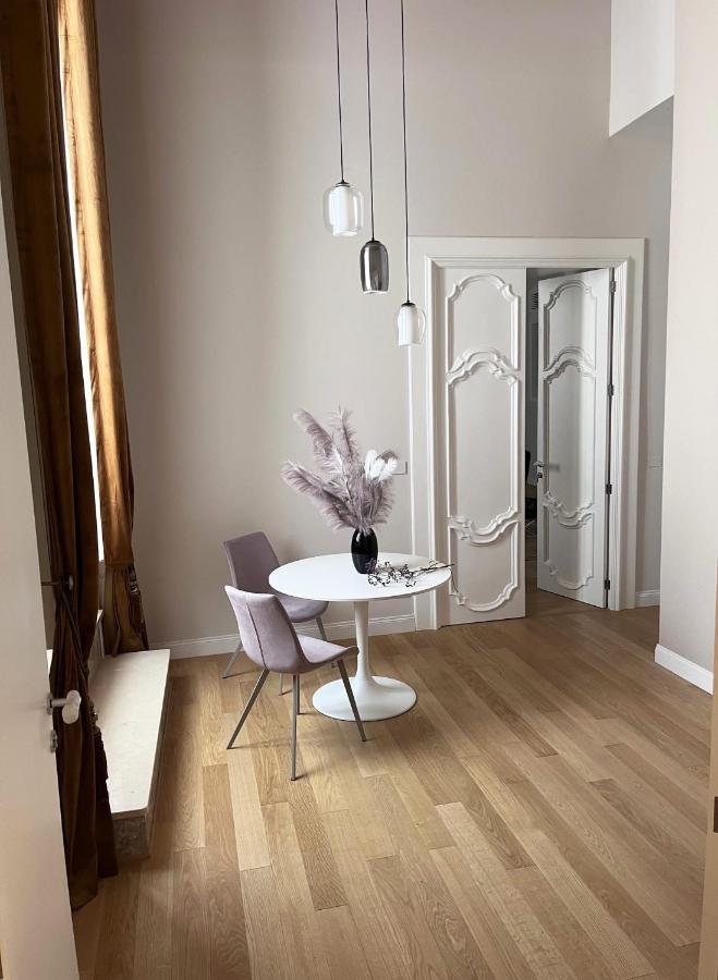 Corso Grand Suites Barletta Esterno foto
