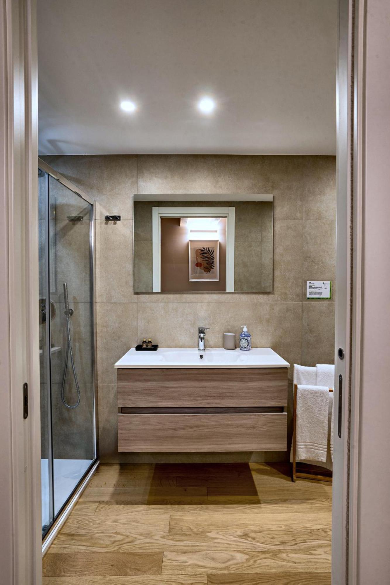 Corso Grand Suites Barletta Esterno foto